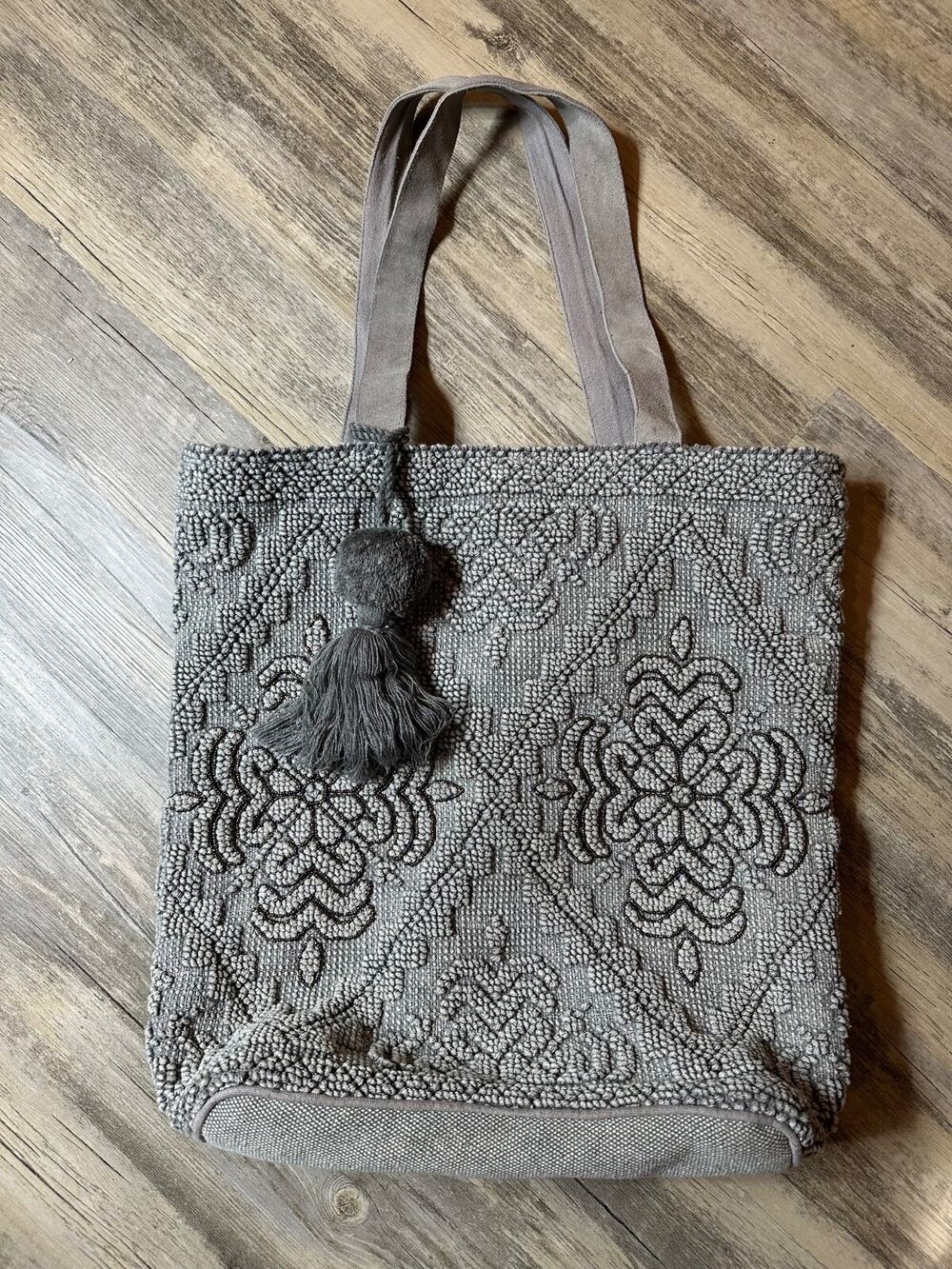Lovestitch L Graphic Gray Beaded Elegance Travel Tote Boho One Size Tassle